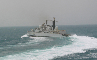 HMS Liverpool off the Kuwaiti coast, 12th March 2003. Photograph copyright Tim Ripley